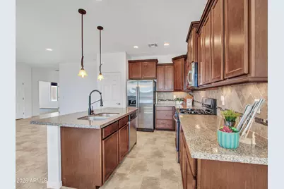 17585 W Cedarwood Lane, Goodyear, AZ 85338 - Photo 21