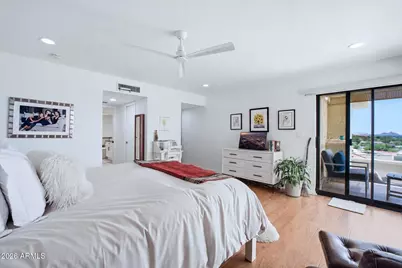 3800 E Lincoln Drive #14, Phoenix, AZ 85018 - Photo 15