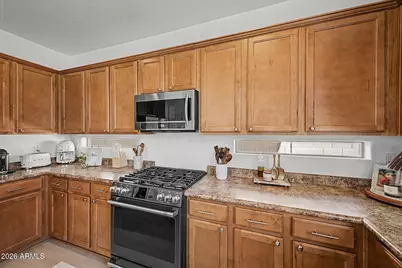 16877 W Stevenage Street, Surprise, AZ 85374 - Photo 13