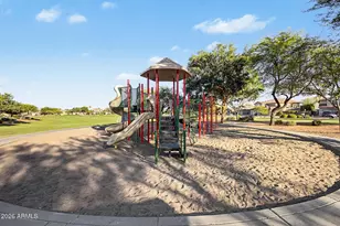 16877 W Stevenage St, Surprise, AZ 85374 - Photo 31