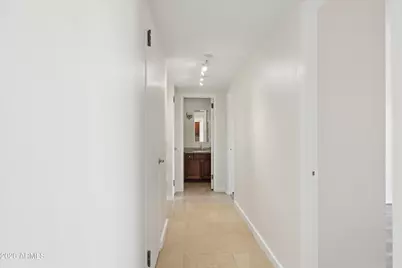 4750 N Central Avenue #9A, Phoenix, AZ 85012 - Photo 11