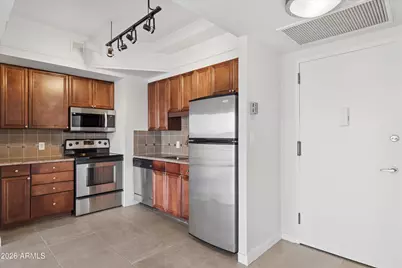 4750 N Central Avenue #9A, Phoenix, AZ 85012 - Photo 9