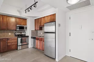 4750 N Central Ave, Phoenix, AZ 85012 - Photo 9