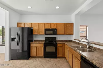 33521 N 26th Avenue, Phoenix, AZ 85085 - Photo 3