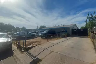 3434 W Monte Vista Rd, Phoenix, AZ 85009 - Photo 3