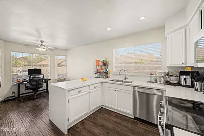 7603 W Oraibi Drive, Glendale, AZ 85308 - Photo 11