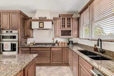 2288 E Wisteria Drive, Chandler, AZ 85286 - Photo 13
