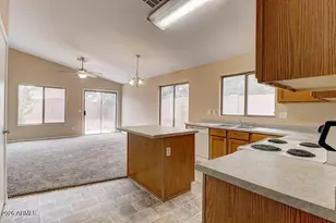 14916 W Acapulco Ln, Surprise, AZ 85379 - Photo 13