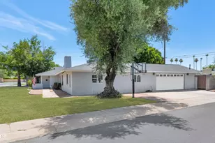 5001 E Flower St, Phoenix, AZ 85018 - Photo 3
