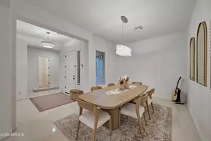 3010 E Desert Ln, Phoenix, AZ 85042 - Photo 15