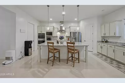 3010 E Desert Lane, Phoenix, AZ 85042 - Photo 11