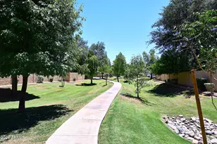 310 E Breckenridge Way, Gilbert, AZ 85234 - Photo 45