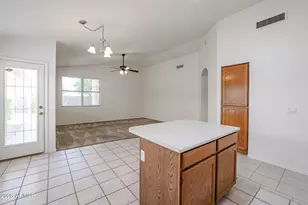 9833 W Yukon Dr, Peoria, AZ 85382 - Photo 5