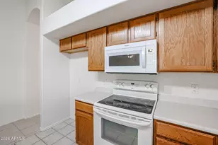 9833 W Yukon Dr, Peoria, AZ 85382 - Photo 7