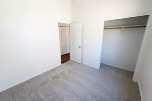 8271 N 112th Ave, Peoria, AZ 85345 - Photo 15