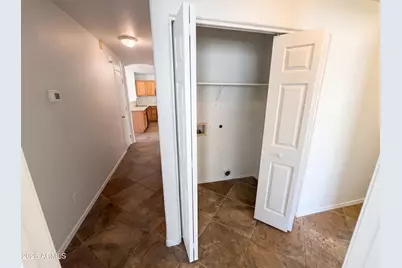 8271 N 112th Avenue, Peoria, AZ 85345 - Photo 21