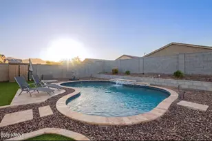 18630 W Lawrence Ln, Waddell, AZ 85355 - Photo 25