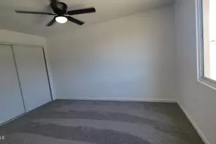 8017 W Meadowbrook Ave, Phoenix, AZ 85033 - Photo 19