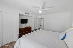 1010 E Osborn Rd, Phoenix, AZ 85014 - Photo 15