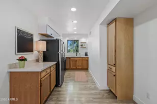 1010 E Osborn Rd, Phoenix, AZ 85014 - Photo 15