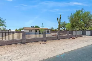 10417 E Boulder Dr, Apache Junction, AZ 85120 - Photo 3