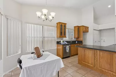 2743 E Cathedral Rock Drive, Phoenix, AZ 85048 - Photo 9