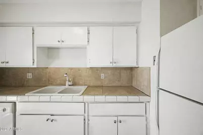 5227 N 24th Street #201, Phoenix, AZ 85016 - Photo 15