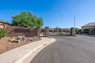 4410 E Campo Bello Dr, Phoenix, AZ 85032 - Photo 31
