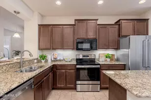4410 E Campo Bello Dr, Phoenix, AZ 85032 - Photo 9