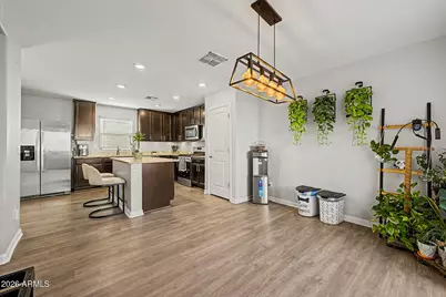 8037 W Agora Lane, Phoenix, AZ 85043 - Photo 11