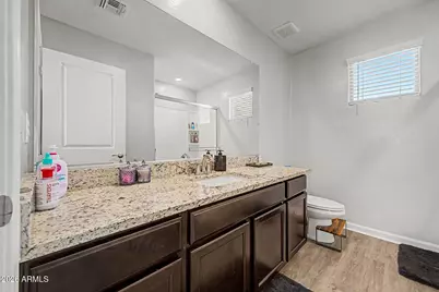 8037 W Agora Lane, Phoenix, AZ 85043 - Photo 17