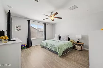 8037 W Agora Lane, Phoenix, AZ 85043 - Photo 13