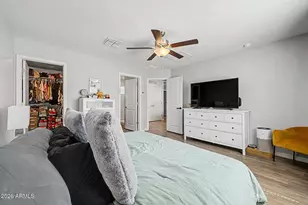8037 W Agora Ln, Phoenix, AZ 85043 - Photo 15