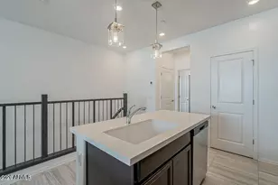 2669 S Peppertree Dr, Gilbert, AZ 85295 - Photo 3