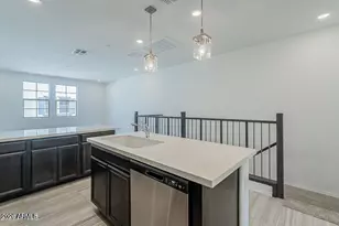 2669 S Peppertree Dr, Gilbert, AZ 85295 - Photo 5