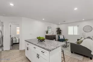 5236 S 13th Pl, Phoenix, AZ 85040 - Photo 3