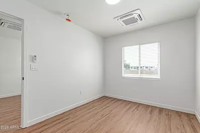 6618 S 22nd Place #2, Phoenix, AZ 85042 - Photo 11
