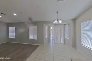 601 E Palomino Dr, Gilbert, AZ 85296 - Photo 3