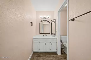2956 W Sandra Terrace, Phoenix, AZ 85053 - Photo 11