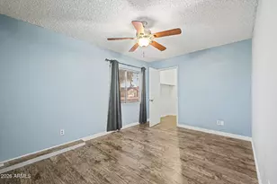 2956 W Sandra Terrace, Phoenix, AZ 85053 - Photo 13