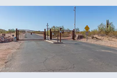 26599 N El Pedregal Circle #4, San Tan Valley, AZ 85144 - Photo 23