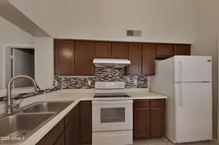 2206 W Monona Dr, Phoenix, AZ 85027 - Photo 5