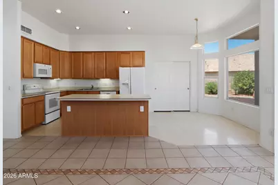 19599 N Coyote Lakes Parkway, Surprise, AZ 85378 - Photo 9