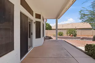 19599 N Coyote Lakes Pkwy, Surprise, AZ 85378 - Photo 35