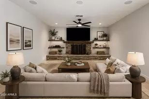3948 E Hillery Dr, Phoenix, AZ 85032 - Photo 3