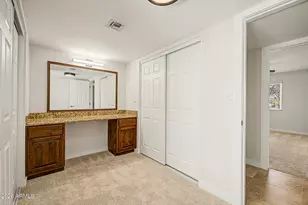 3948 E Hillery Dr, Phoenix, AZ 85032 - Photo 17