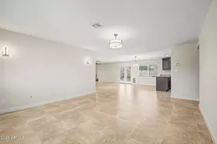 3948 E Hillery Dr, Phoenix, AZ 85032 - Photo 7