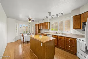 4606 E Shomi St, Phoenix, AZ 85044 - Photo 9