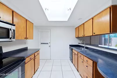 11225 N Hayden Road, Scottsdale, AZ 85260 - Photo 11