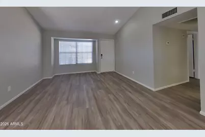 1010 W Blackhawk Drive, Phoenix, AZ 85027 - Photo 3